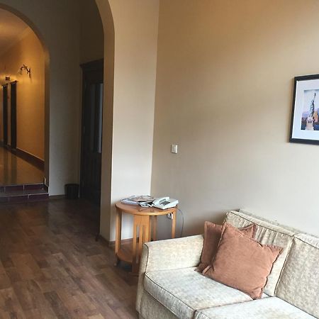 Hotel Mercan Adana Buitenkant foto