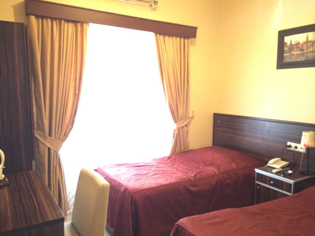 Hotel Mercan Adana Kamer foto